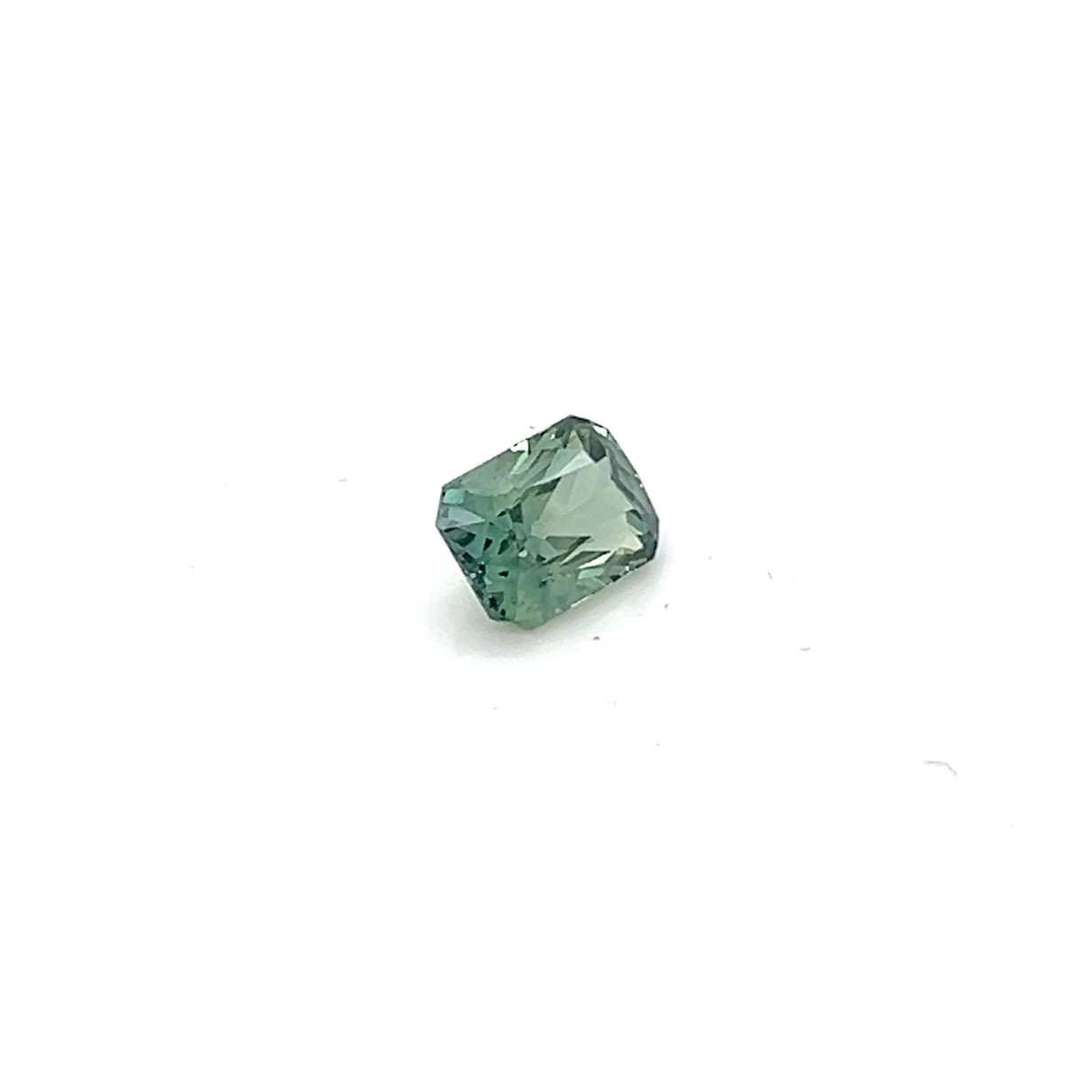 GREEN SAPPHIRE RADIANT