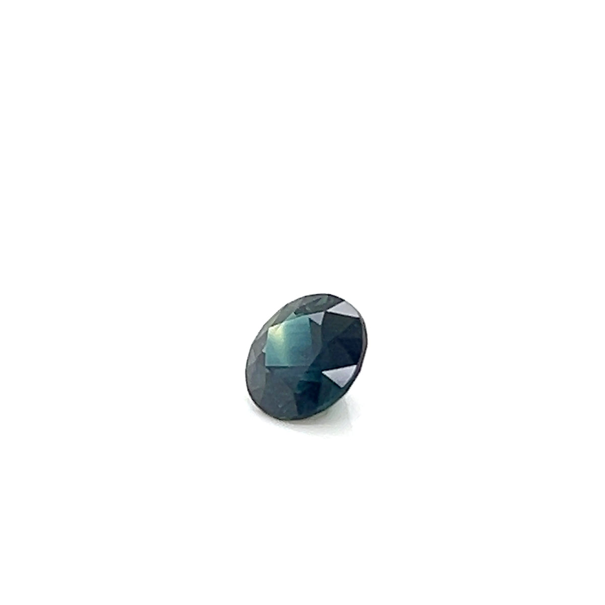 GREEN SAPPHIRE DIAMOND CUT