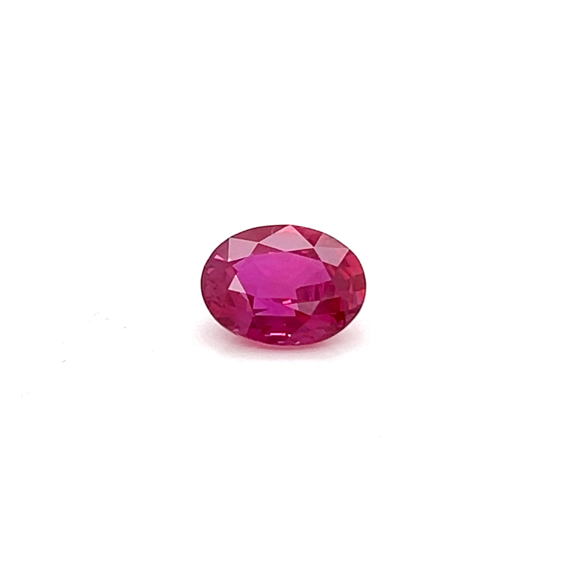 RUBY OVAL