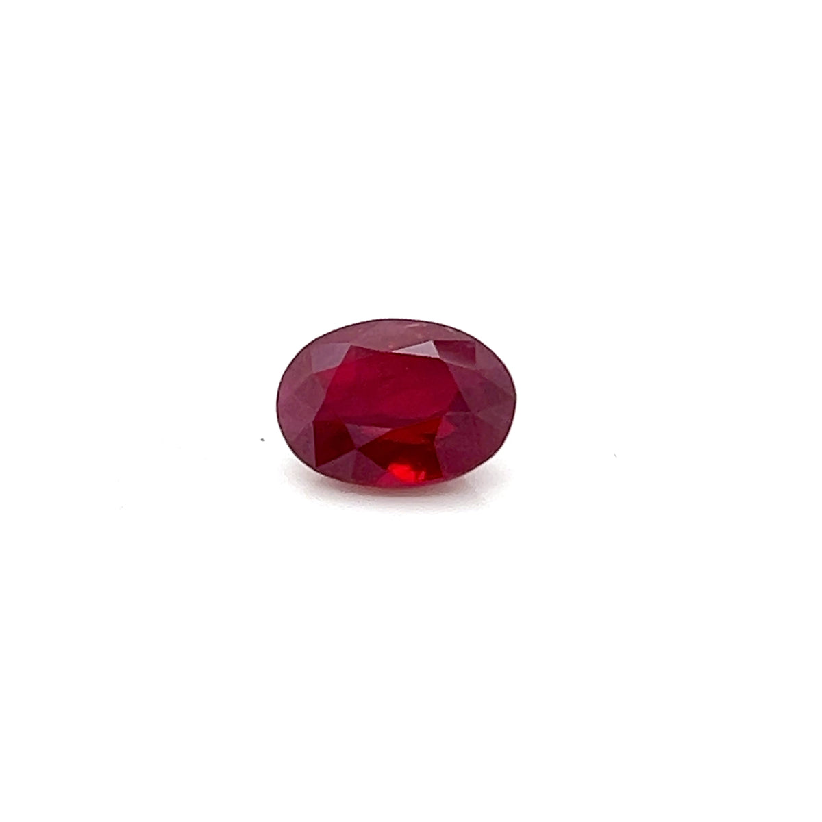 RUBY OVAL