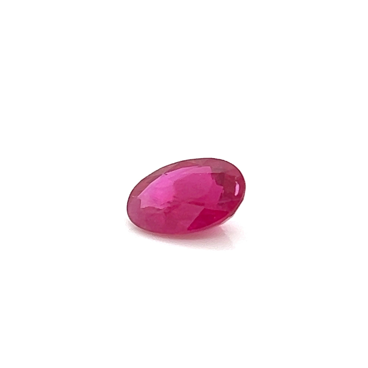 RUBY OVAL