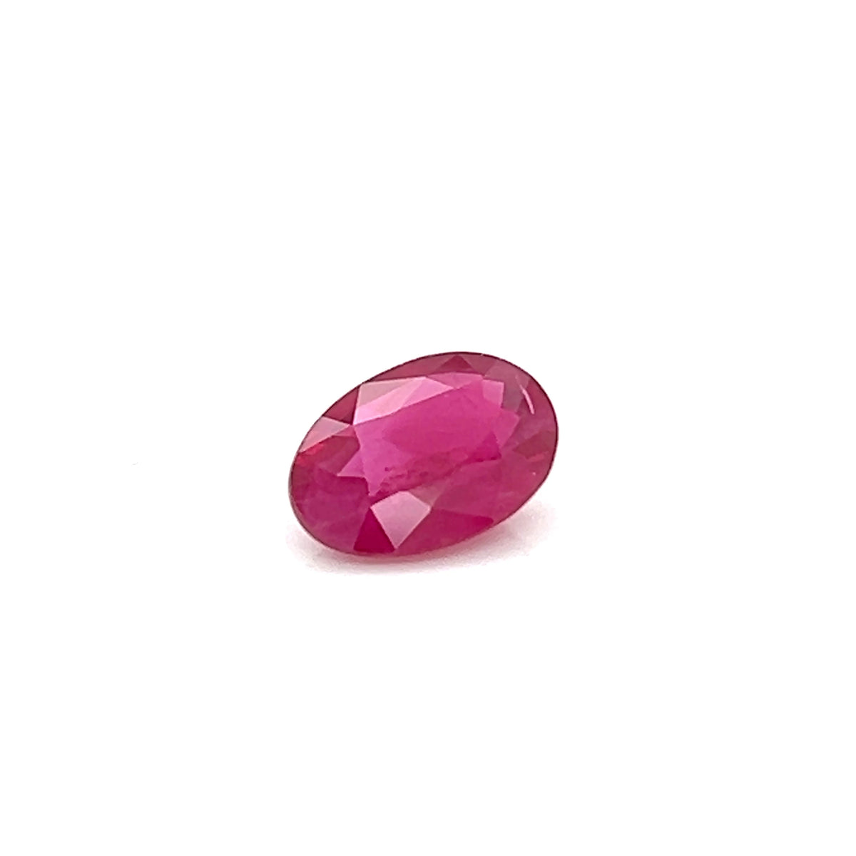 RUBY OVAL