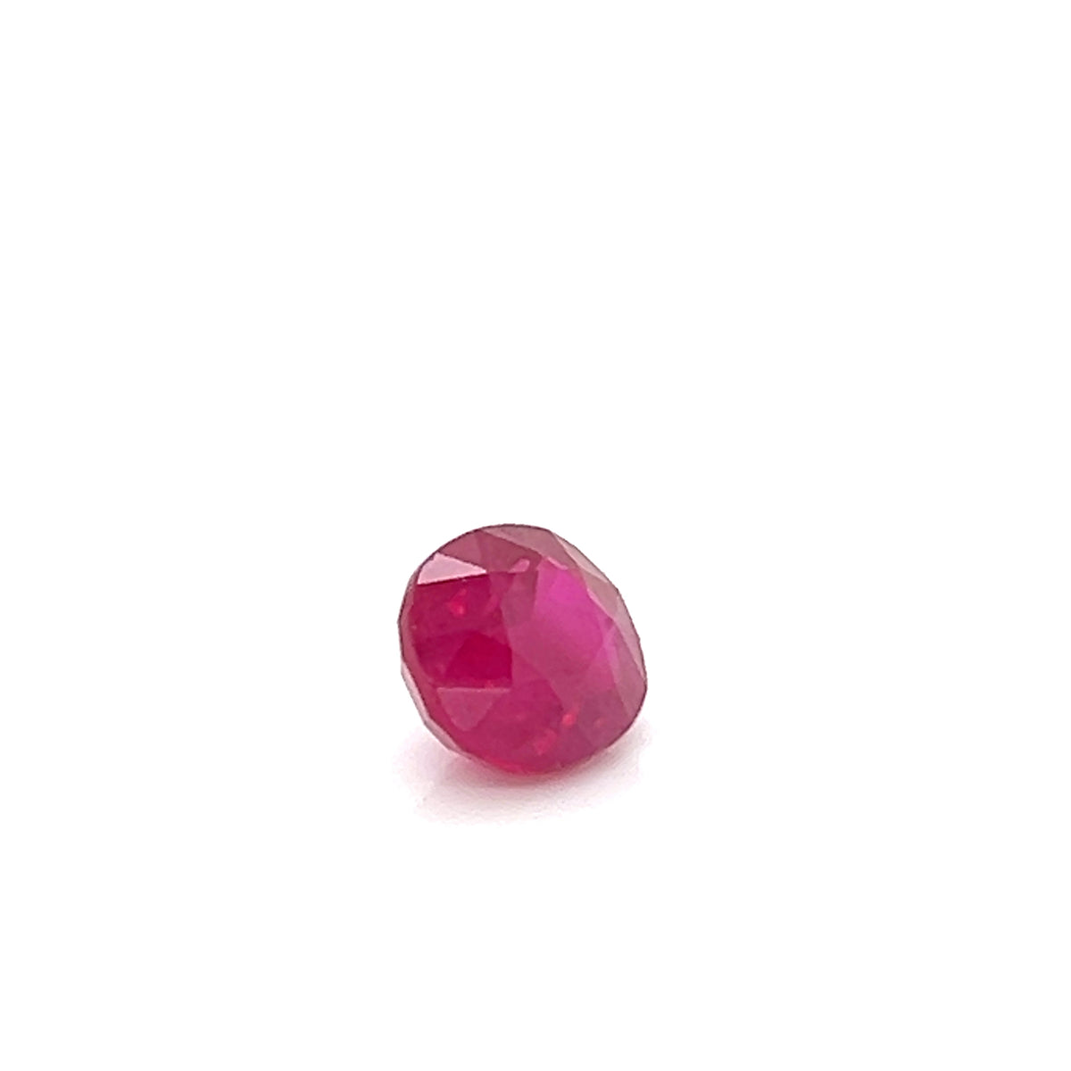 RUBY OVAL