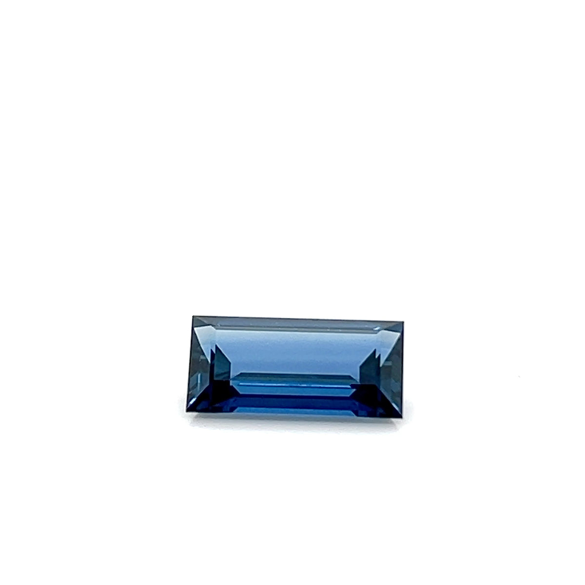 BLUE SAPPHIRE BAGUETTE