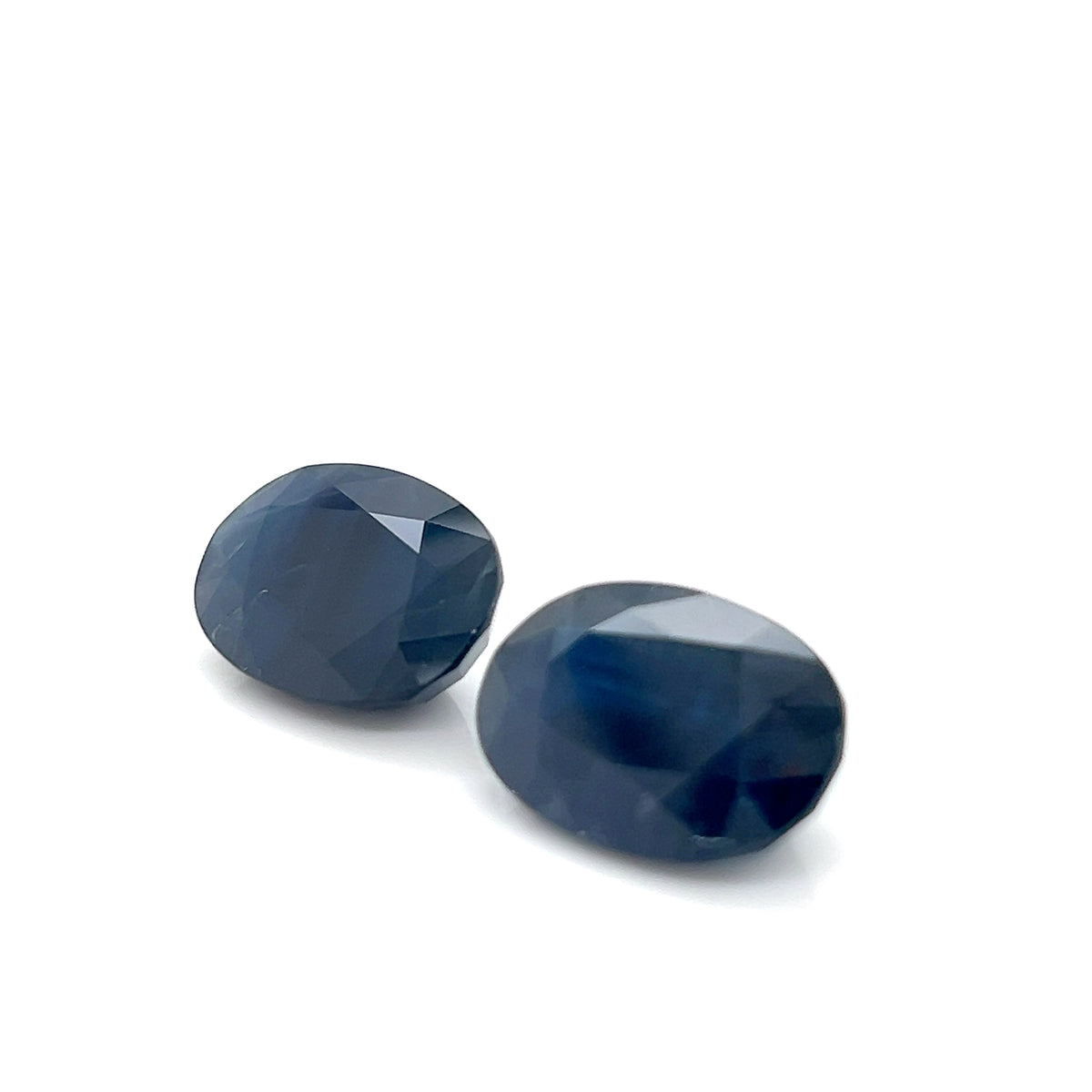 BLUE SAPPHIRE OVAL