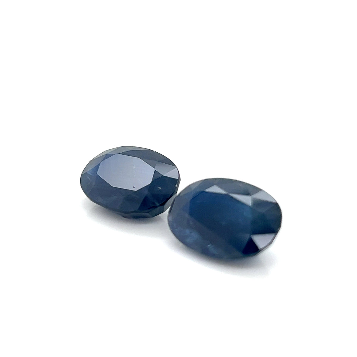 BLUE SAPPHIRE OVAL
