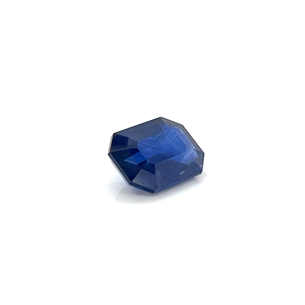 BLUE SAPPHIRE EMERALD CUT