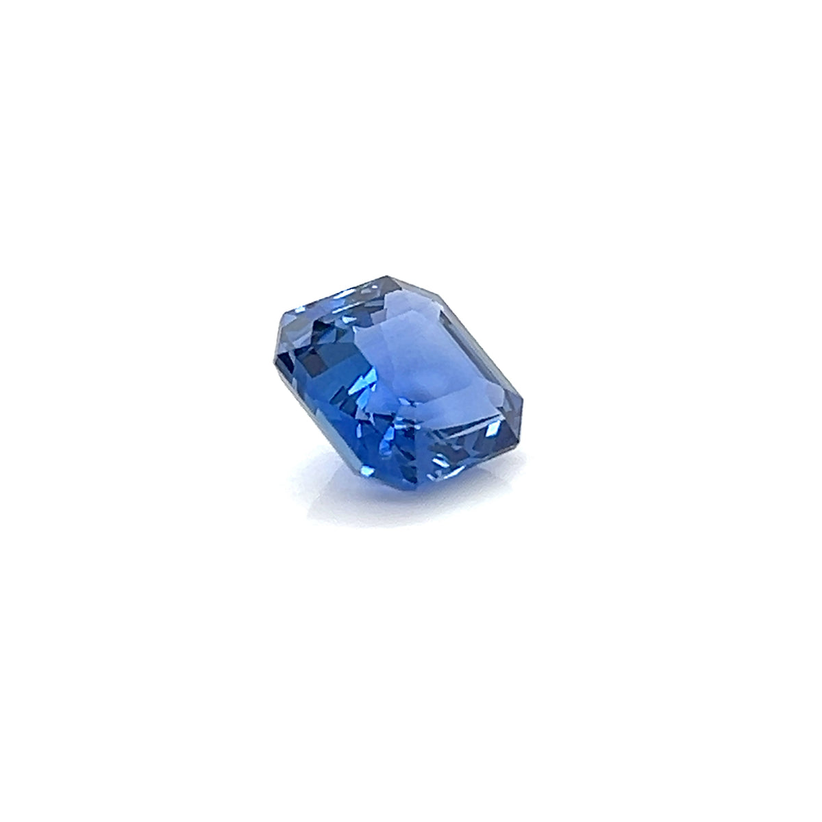 BLUE SAPPHIRE EMERALD CUT