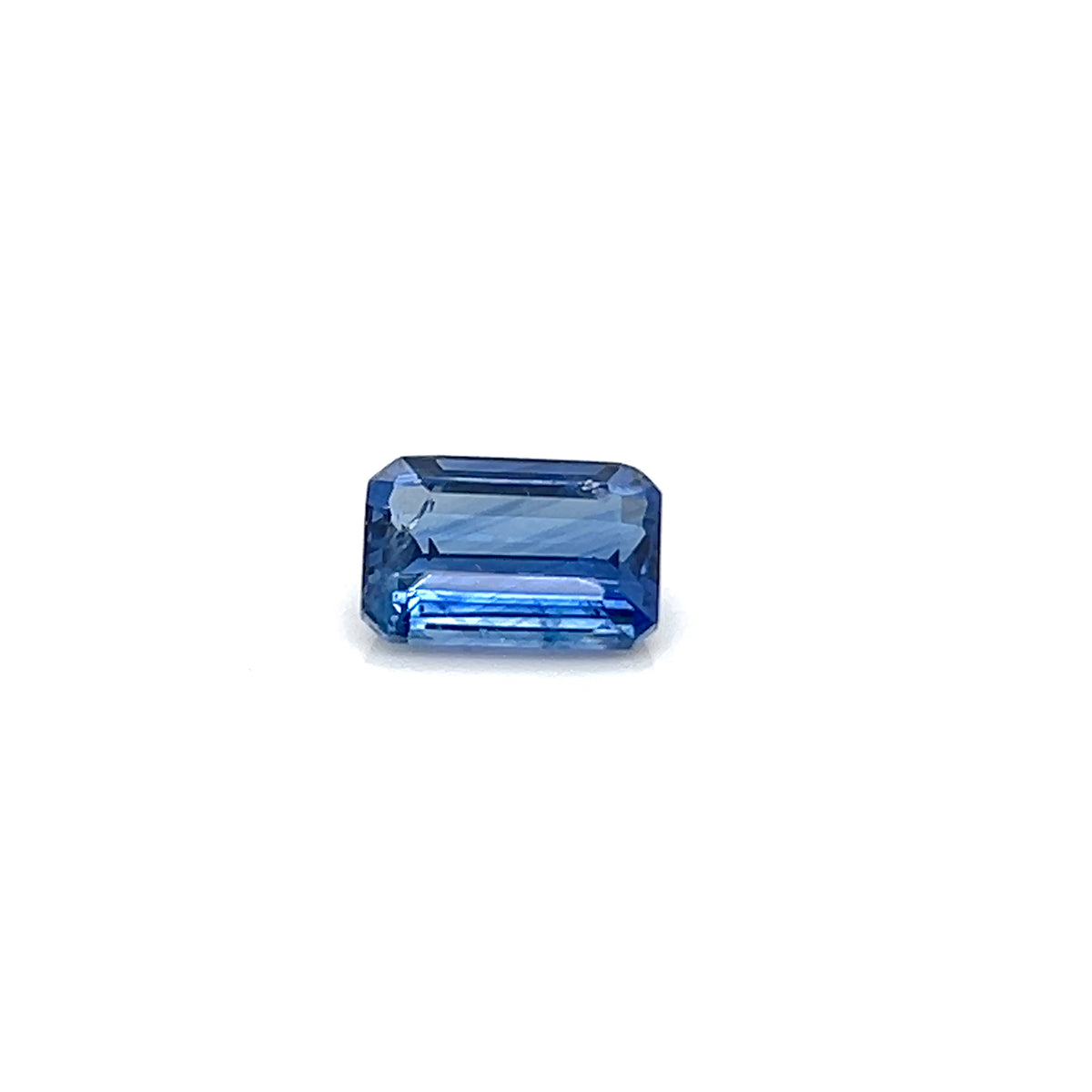 BLUE SAPPHIRE EMERALD CUT