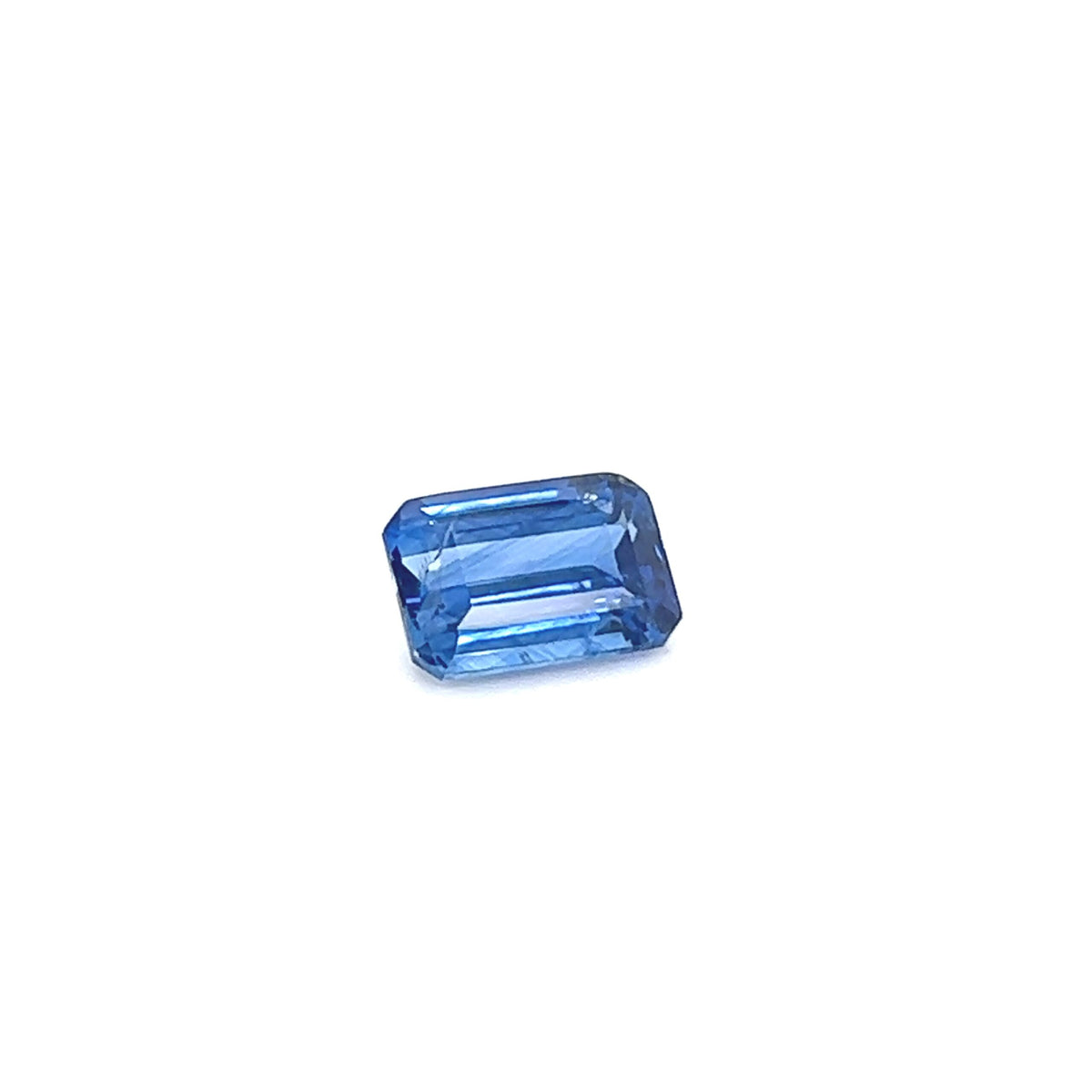 BLUE SAPPHIRE EMERALD CUT