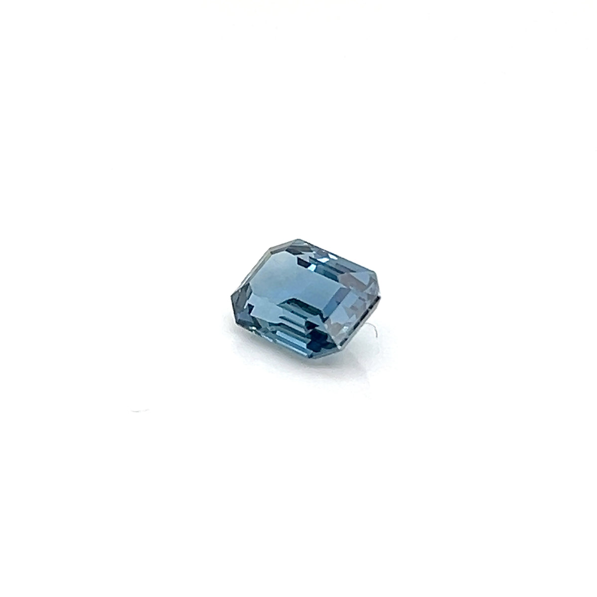 BLUE SAPPHIRE EMERALD CUT