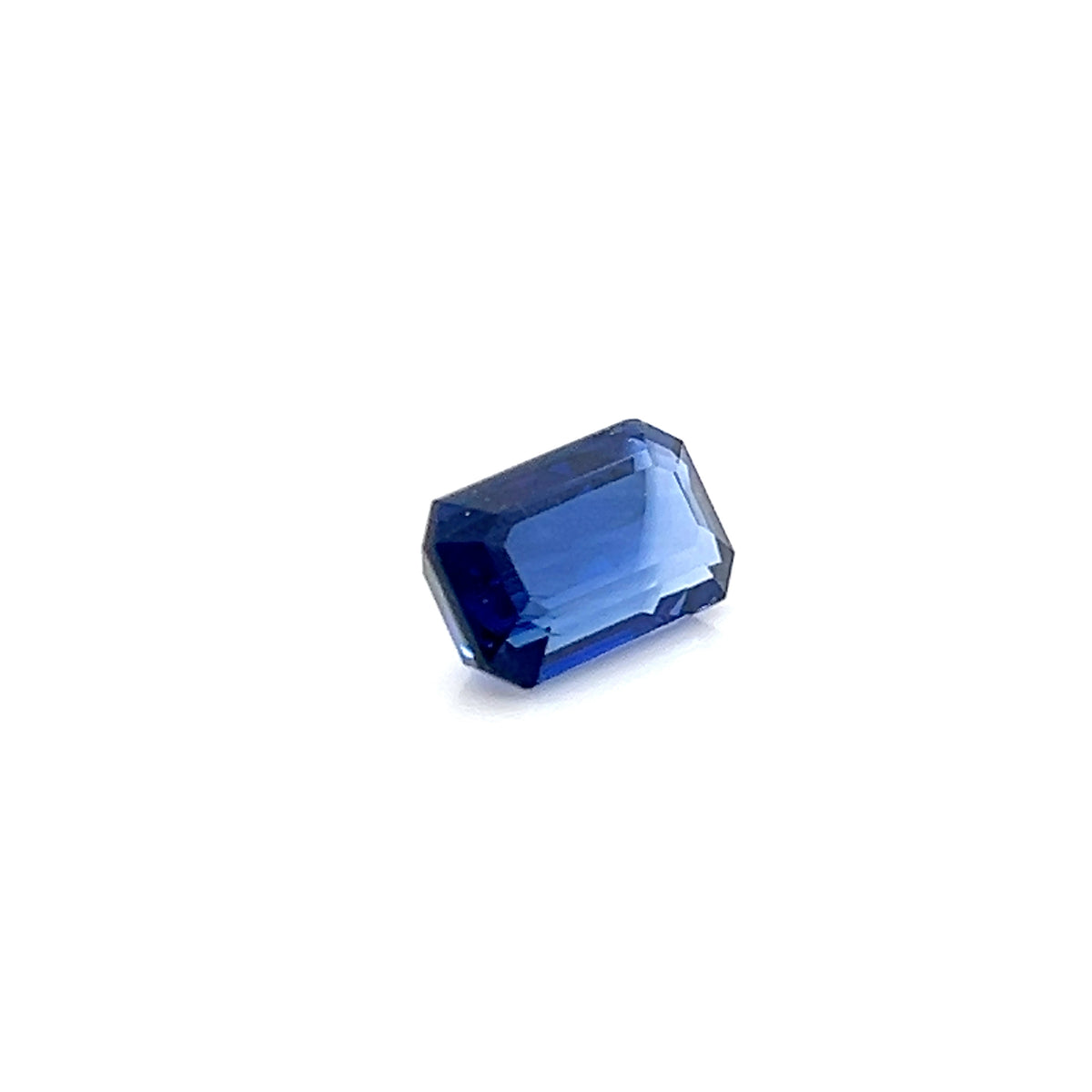 BLUE SAPPHIRE EMERALD CUT