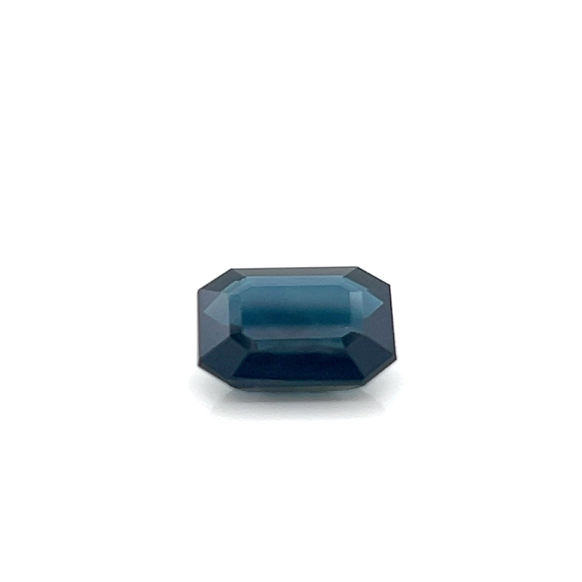 BLUE SAPPHIRE EMERALD CUT