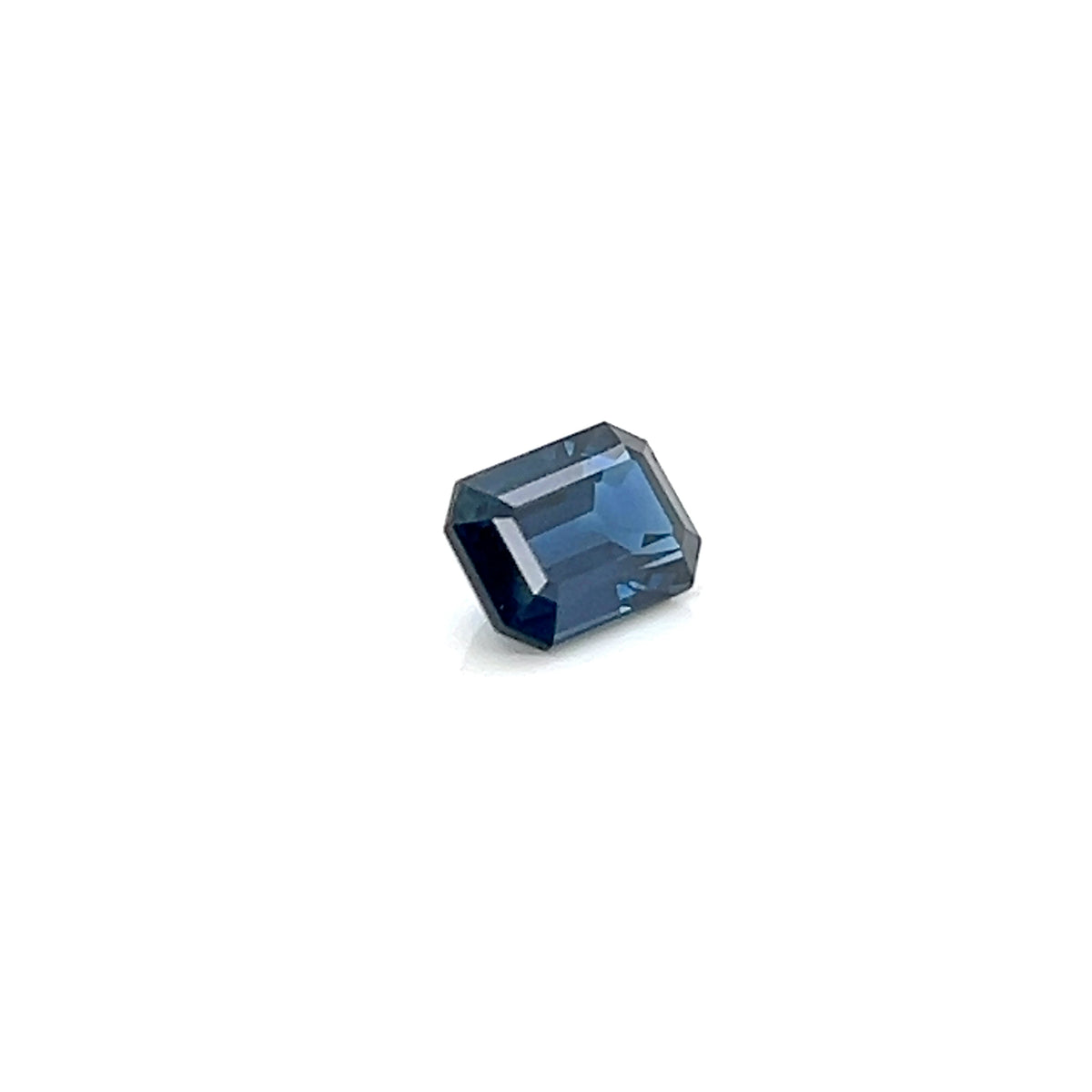 BLUE SAPPHIRE EMERALD CUT