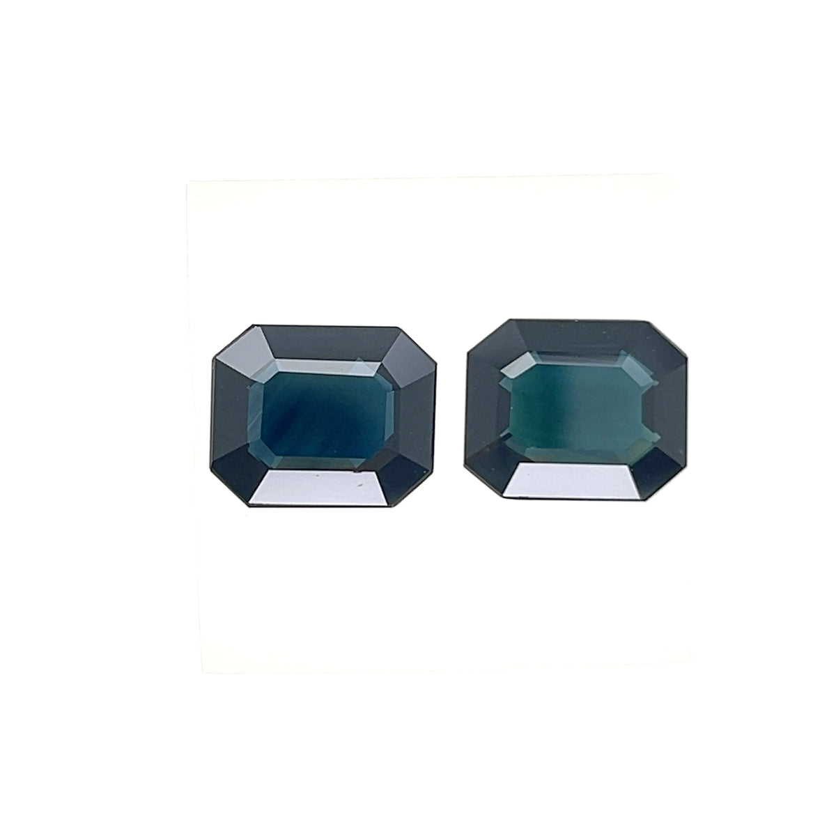 BLUE SAPPHIRE EMERALD CUT