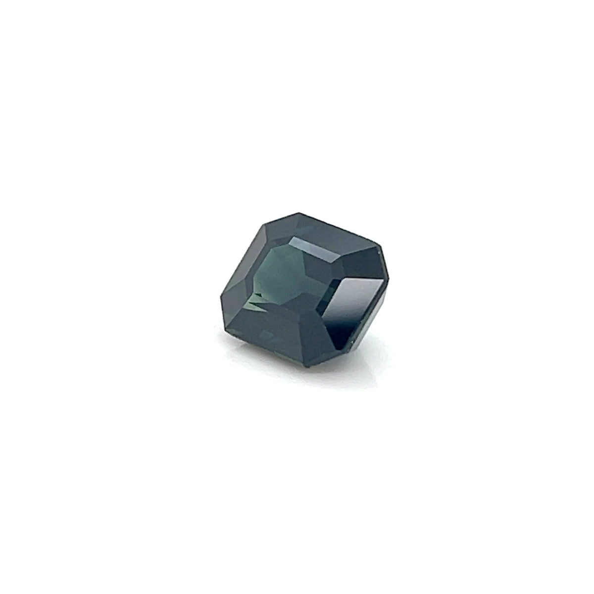 BLUE SAPPHIRE EMERALD CUT
