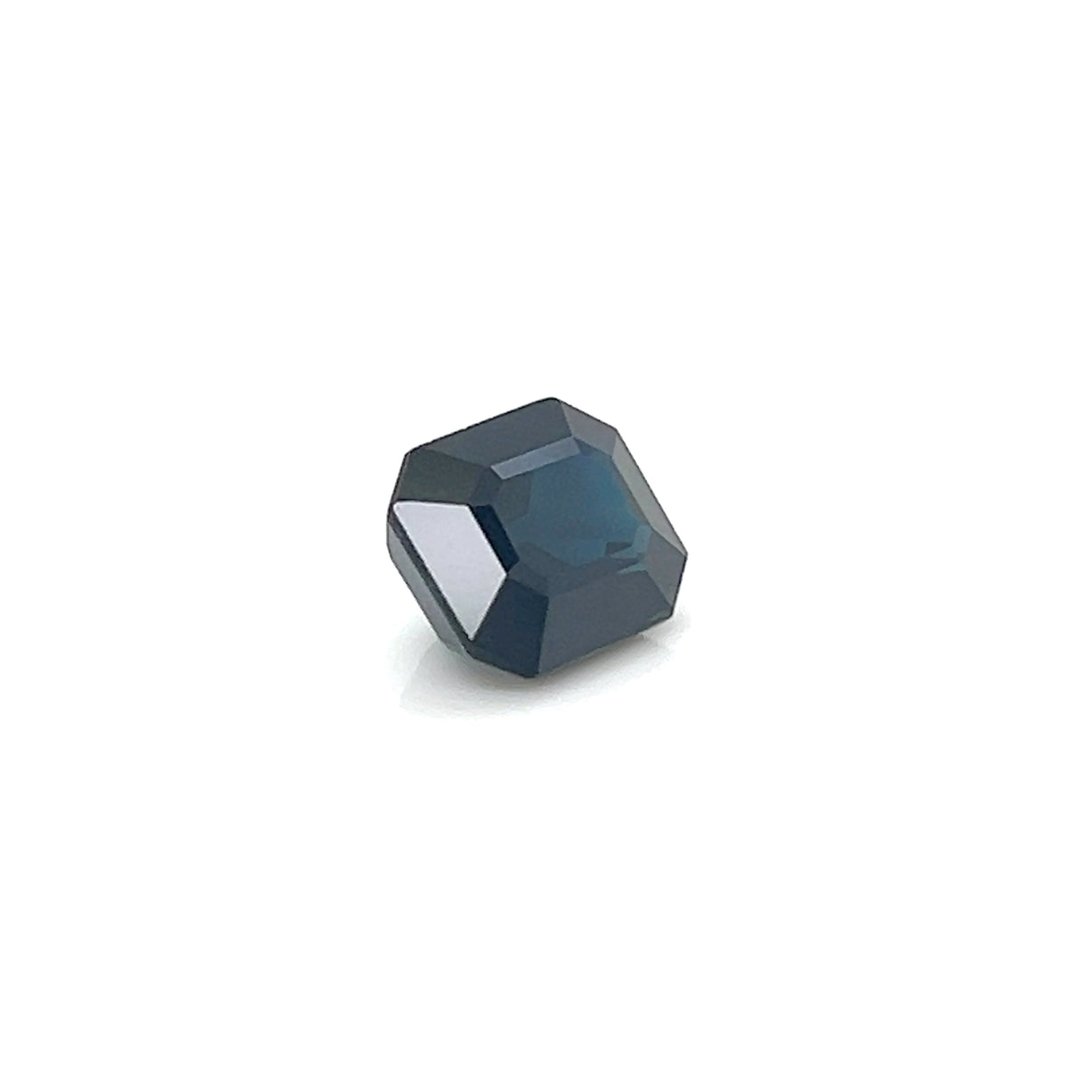 BLUE SAPPHIRE EMERALD CUT