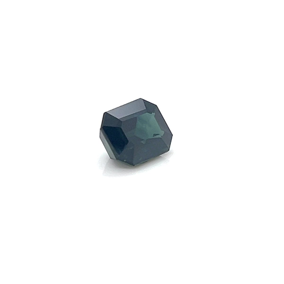 BLUE SAPPHIRE EMERALD CUT