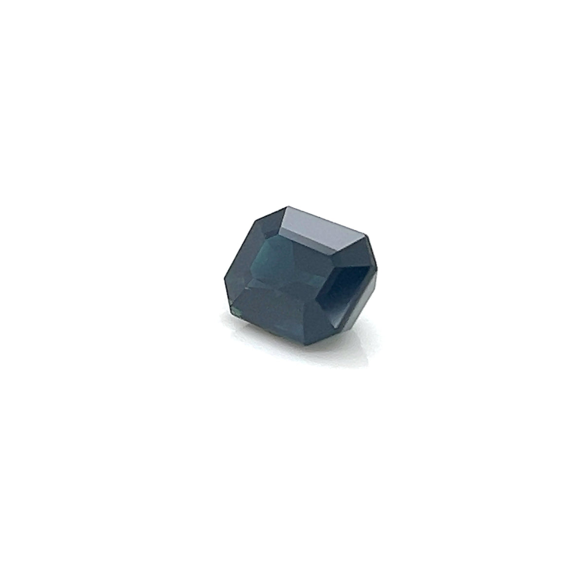 BLUE SAPPHIRE EMERALD CUT