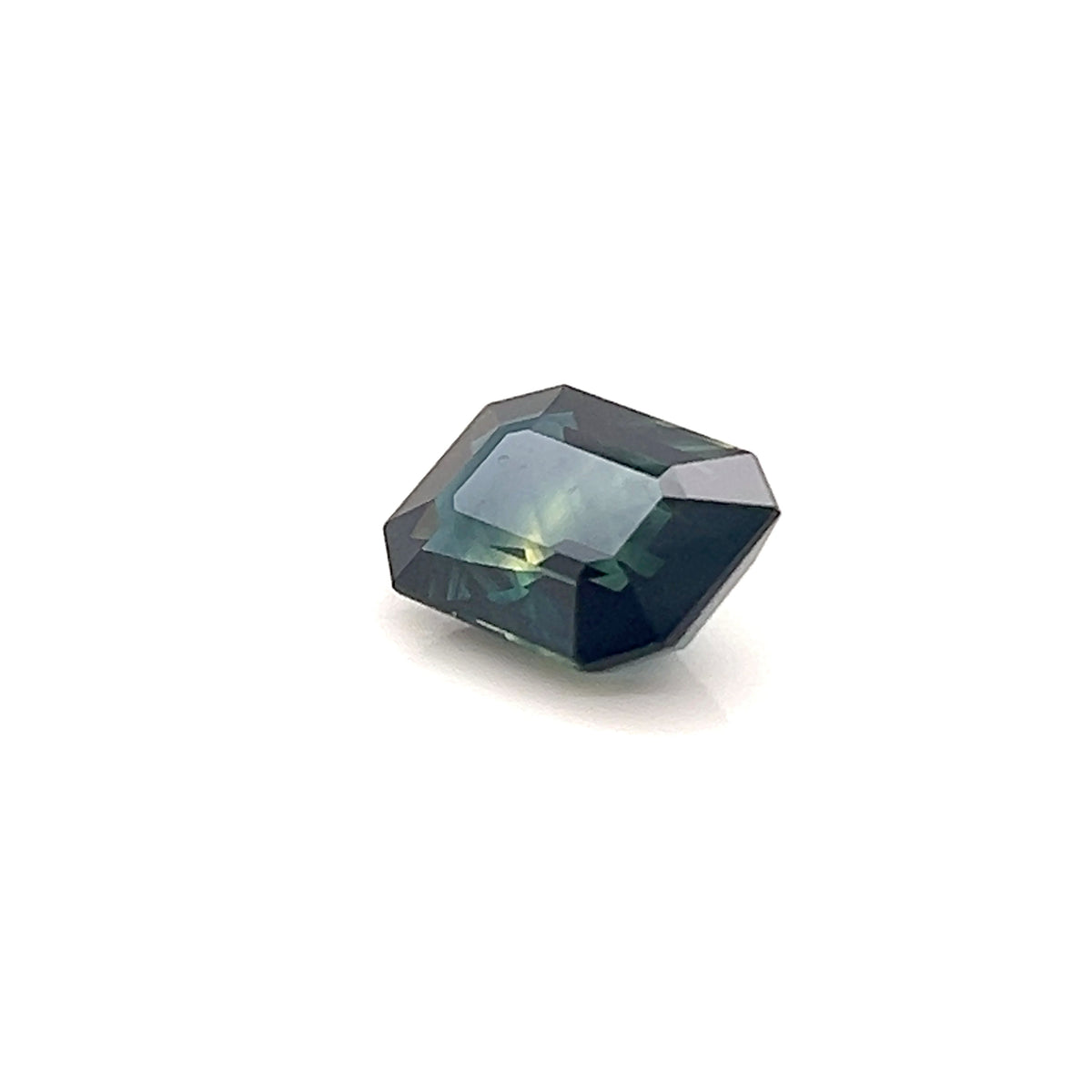 BLUE SAPPHIRE EMERALD CUT