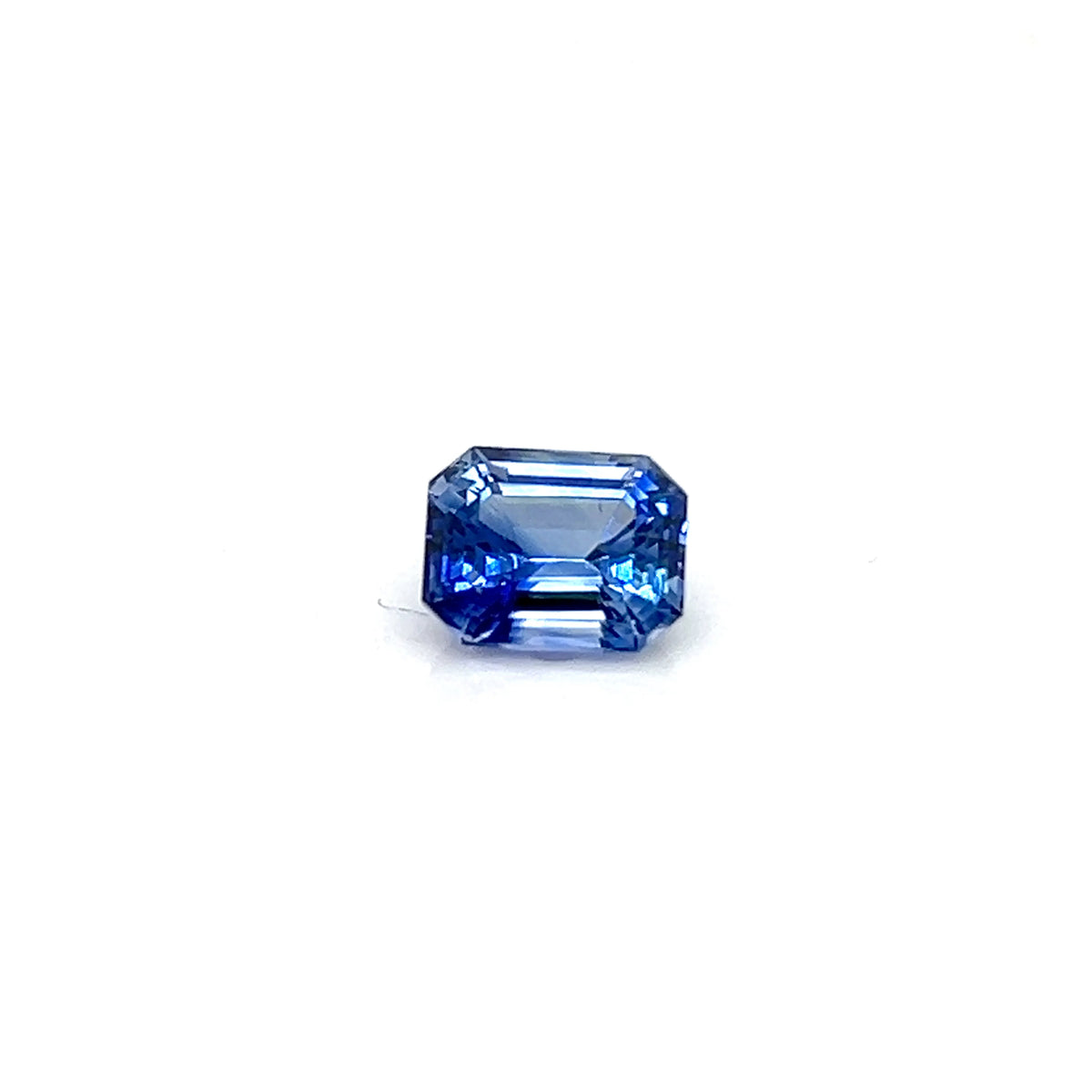 BLUE SAPPHIRE EMERALD CUT