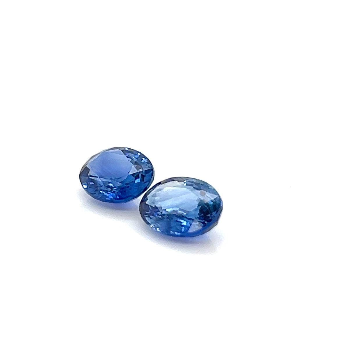 BLUE SAPPHIRE OVAL