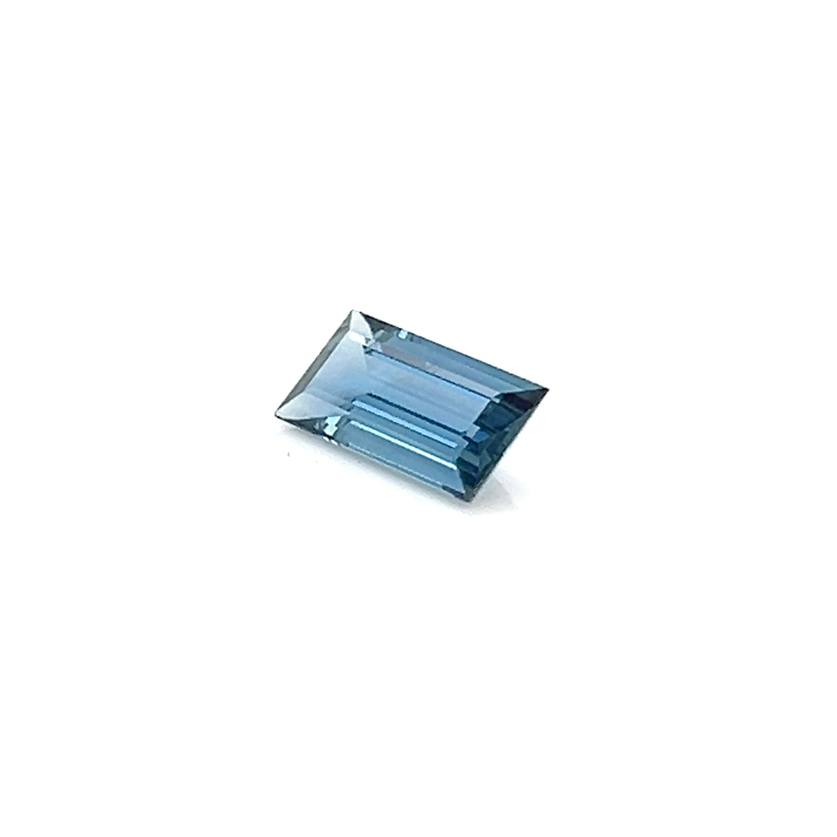 BLUE SAPPHIRE BAGUETTE