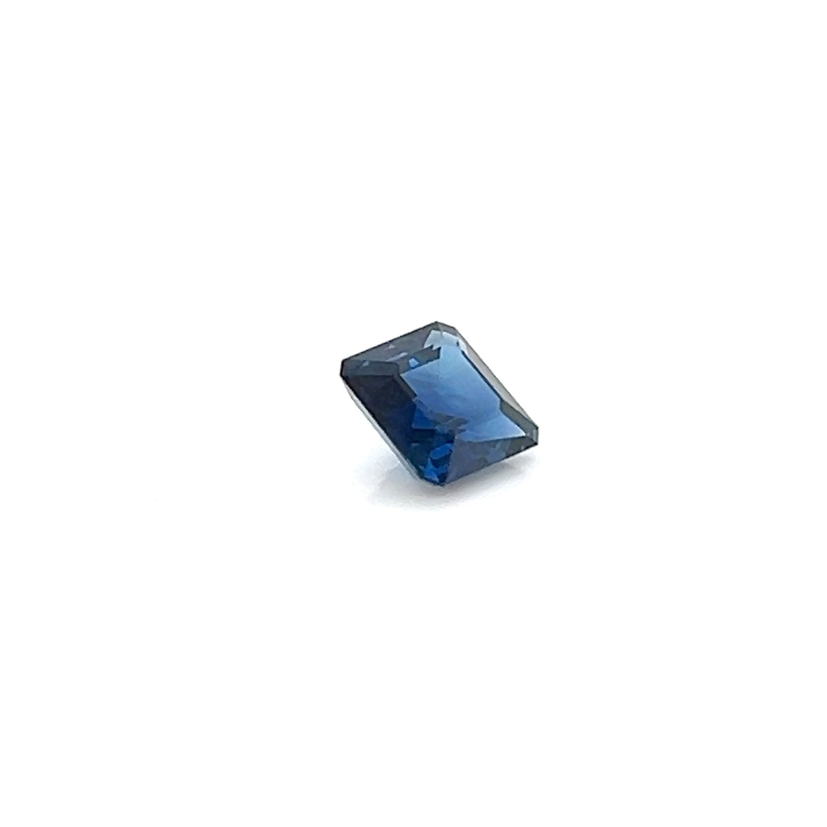 BLUE SAPPHIRE EMERALD CUT