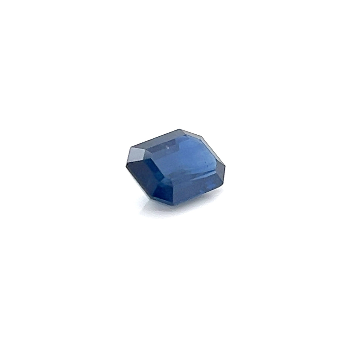 BLUE SAPPHIRE EMERALD CUT