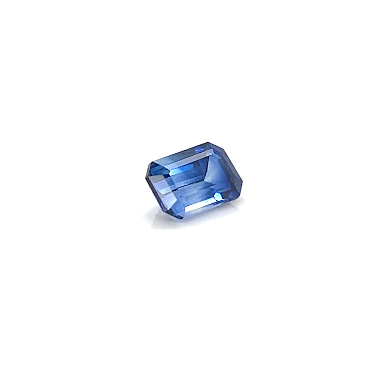 BLUE SAPPHIRE EMERALD CUT