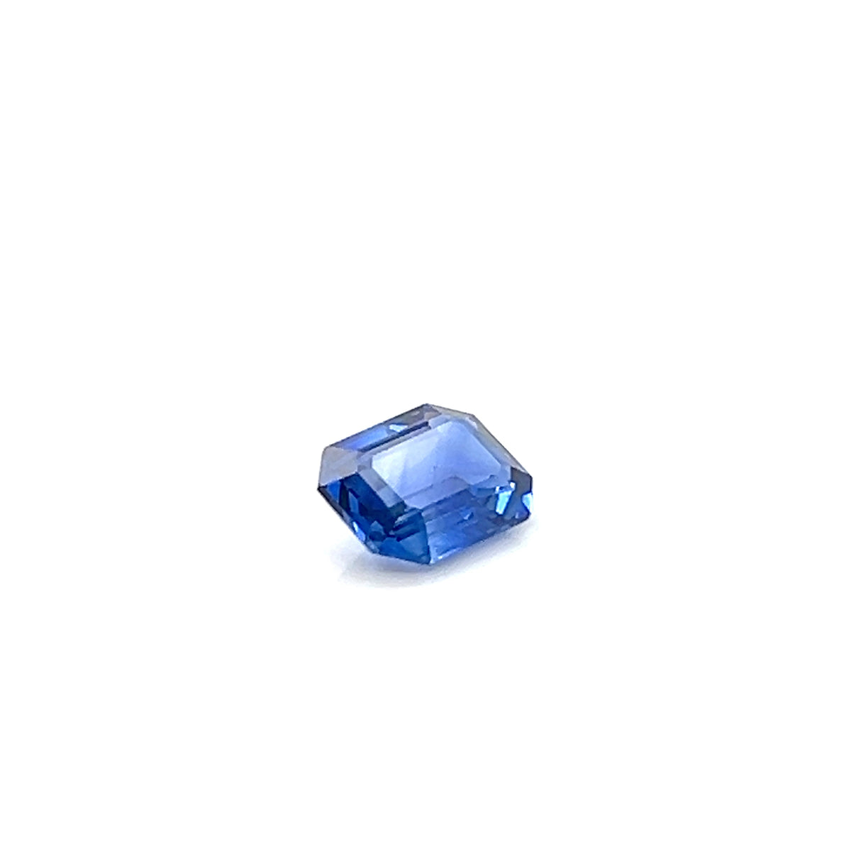 BLUE SAPPHIRE EMERALD CUT
