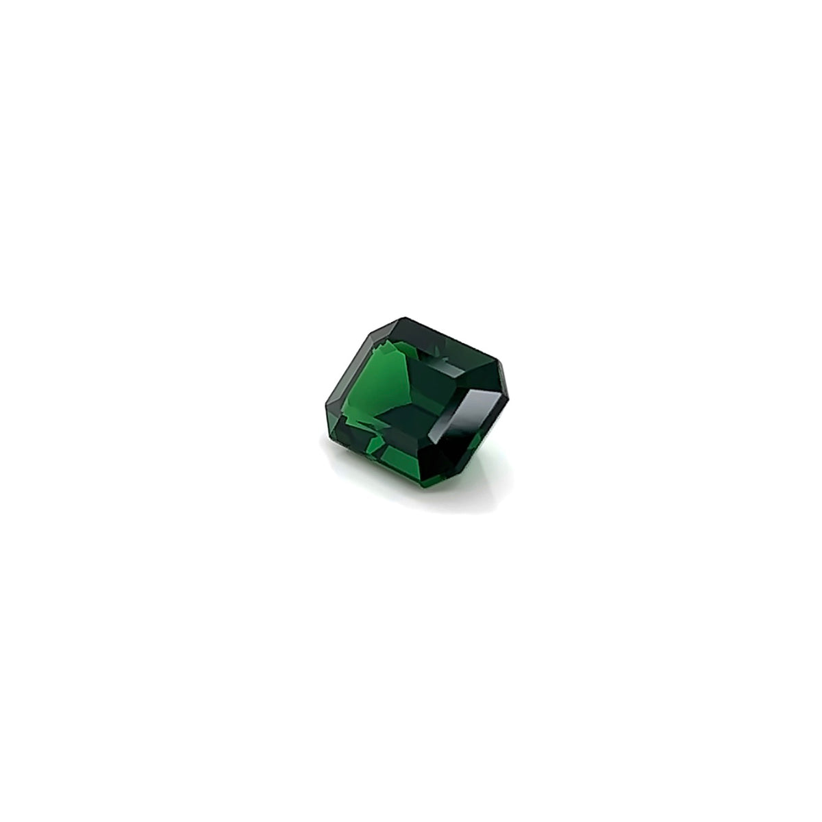 TSAVORITE EMERALD CUT