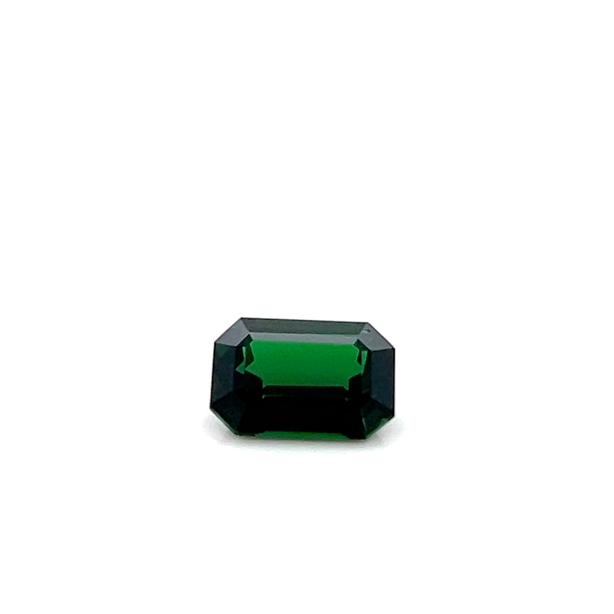 TSAVORITE EMERALD CUT