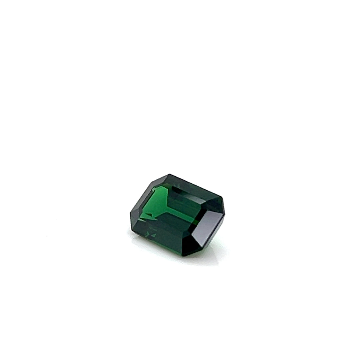 TSAVORITE EMERALD CUT