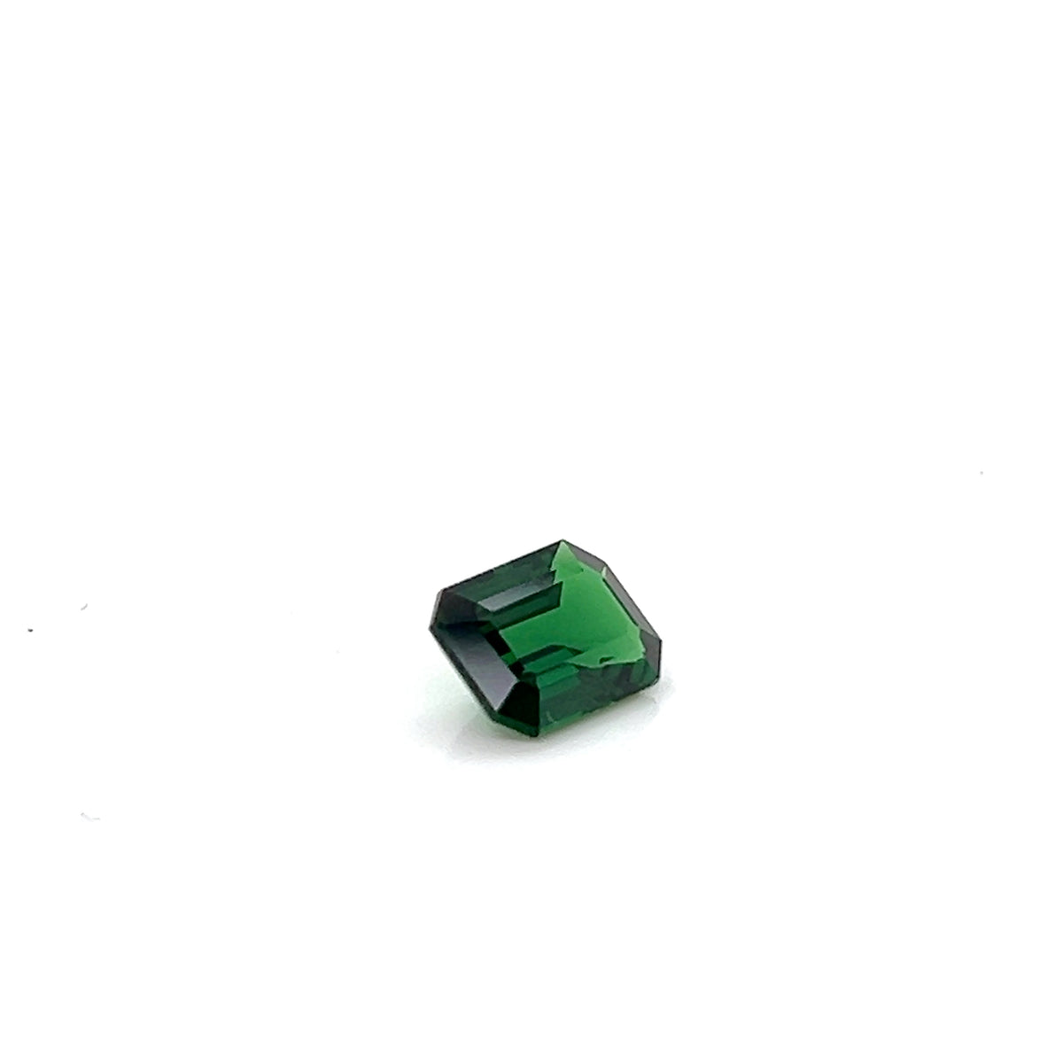 TSAVORITE EMERALD CUT