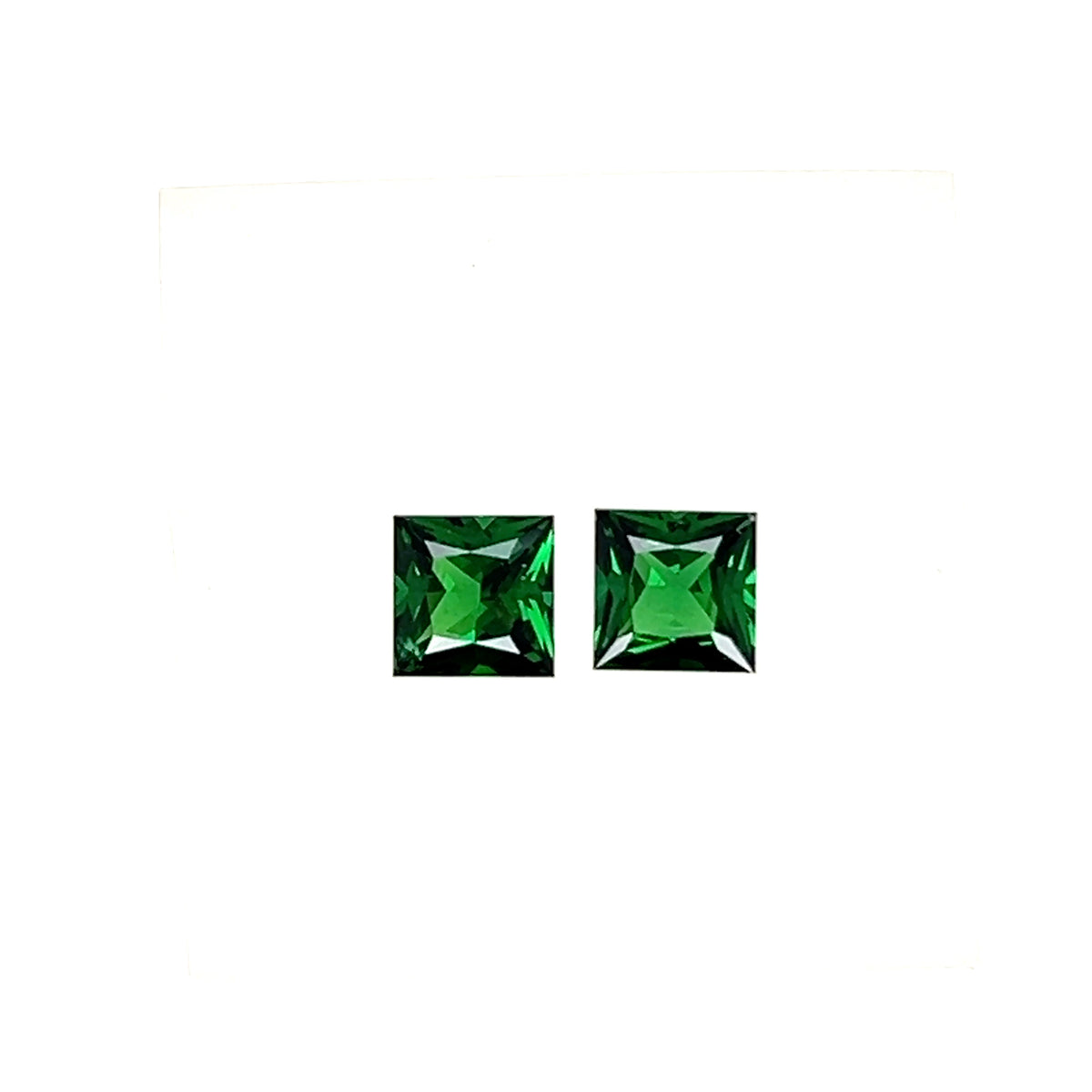 TSAVORITE PRINCESS CUT