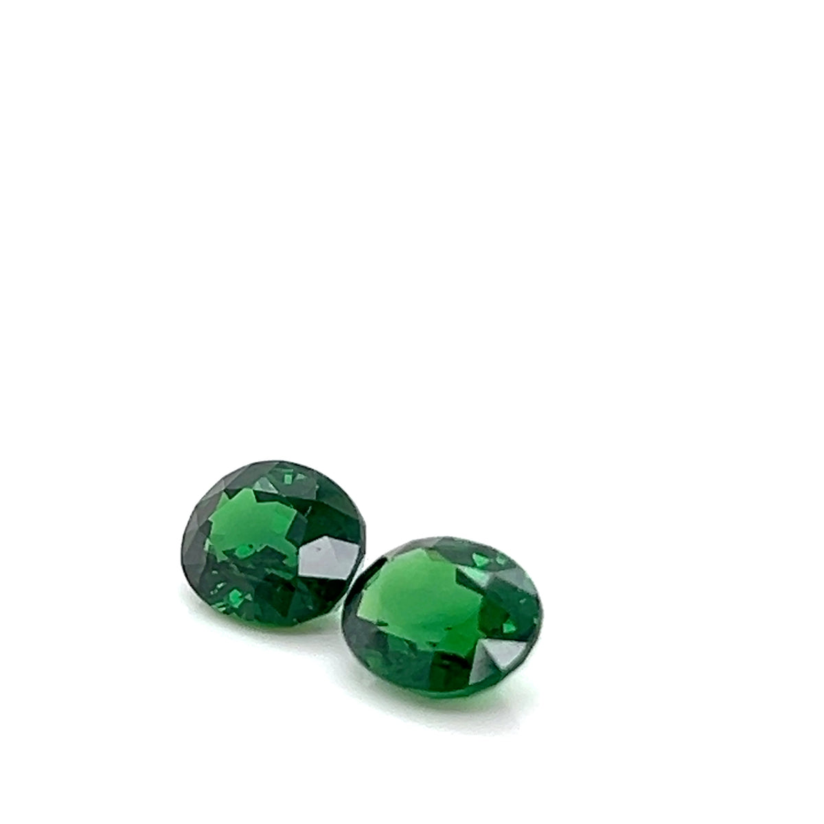 TSAVORITE OVAL