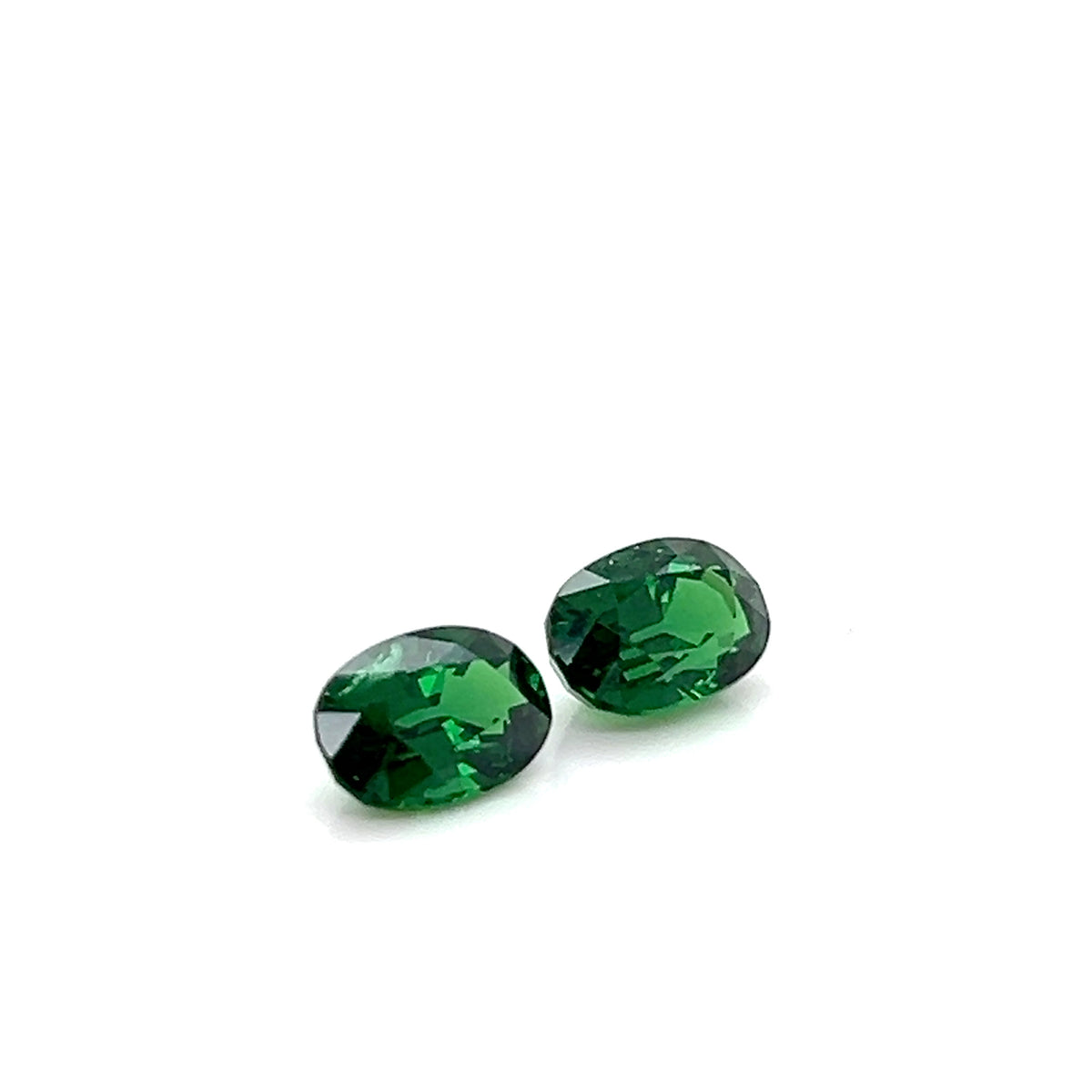 TSAVORITE OVAL