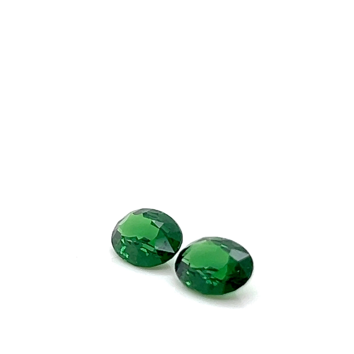 TSAVORITE OVAL