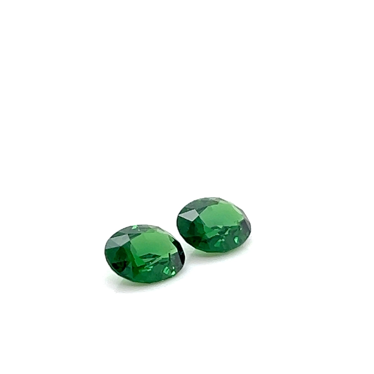 TSAVORITE OVAL