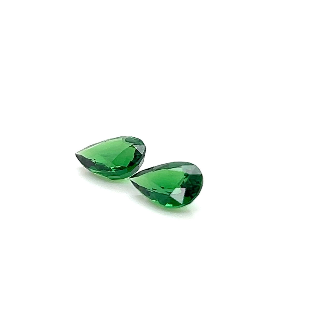 TSAVORITE PEAR