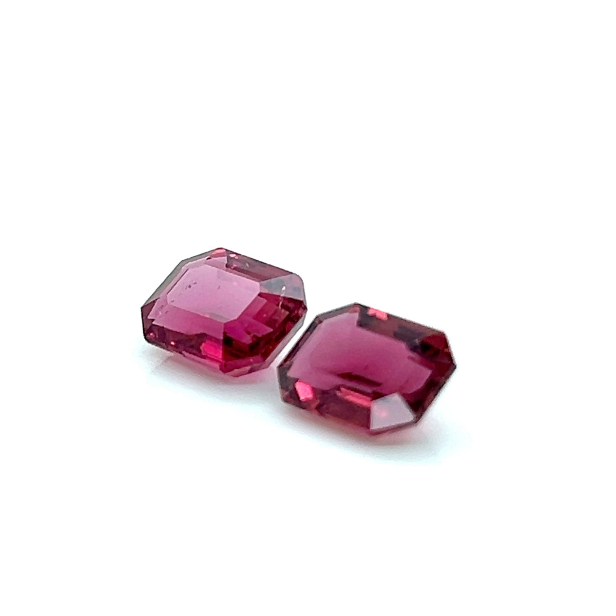 RUBELLITE EMERALD CUT