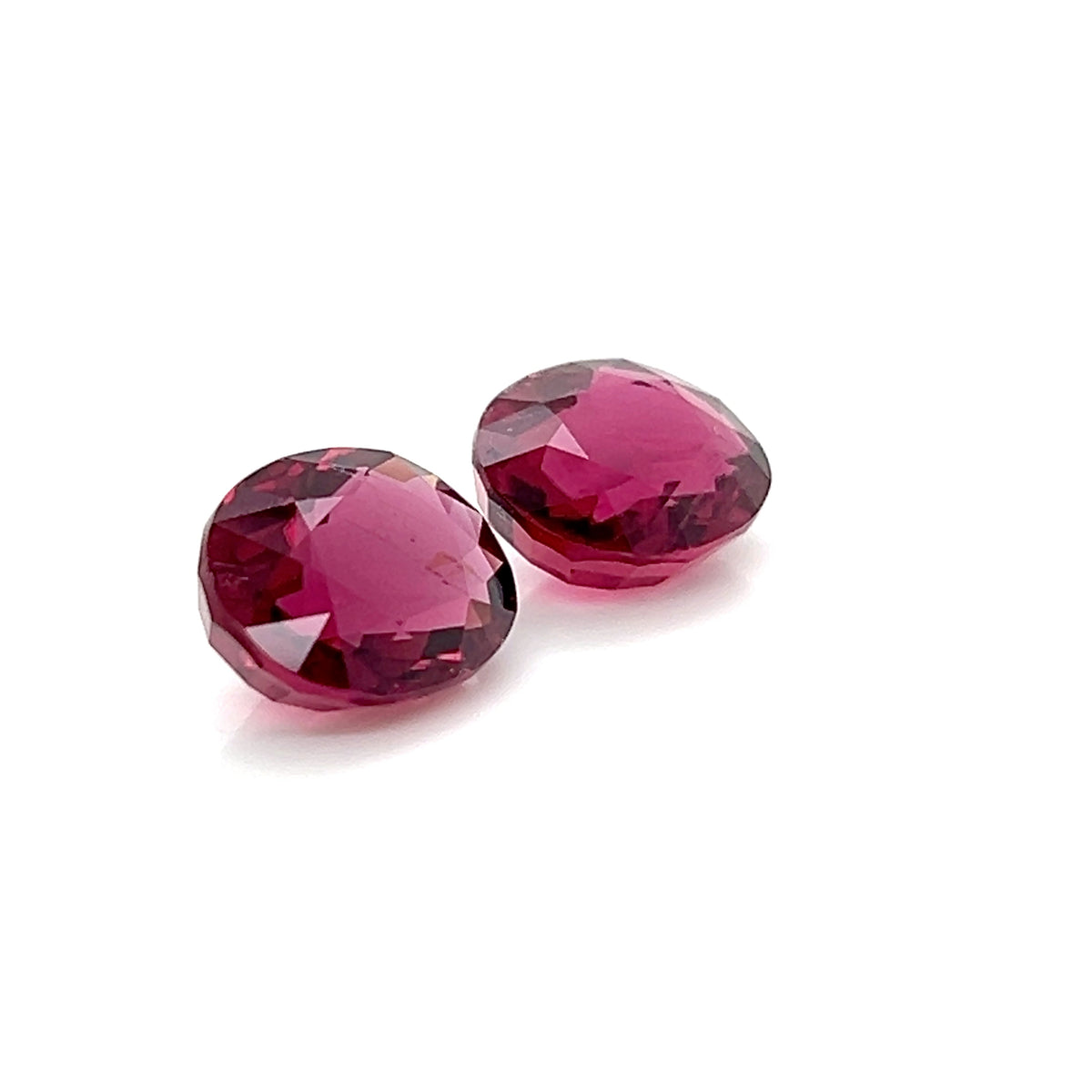 RUBELLITE OVAL