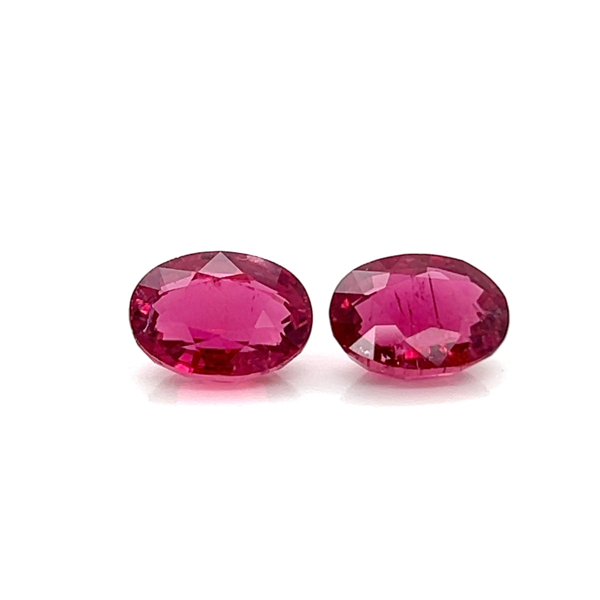 RUBELLITE OVAL