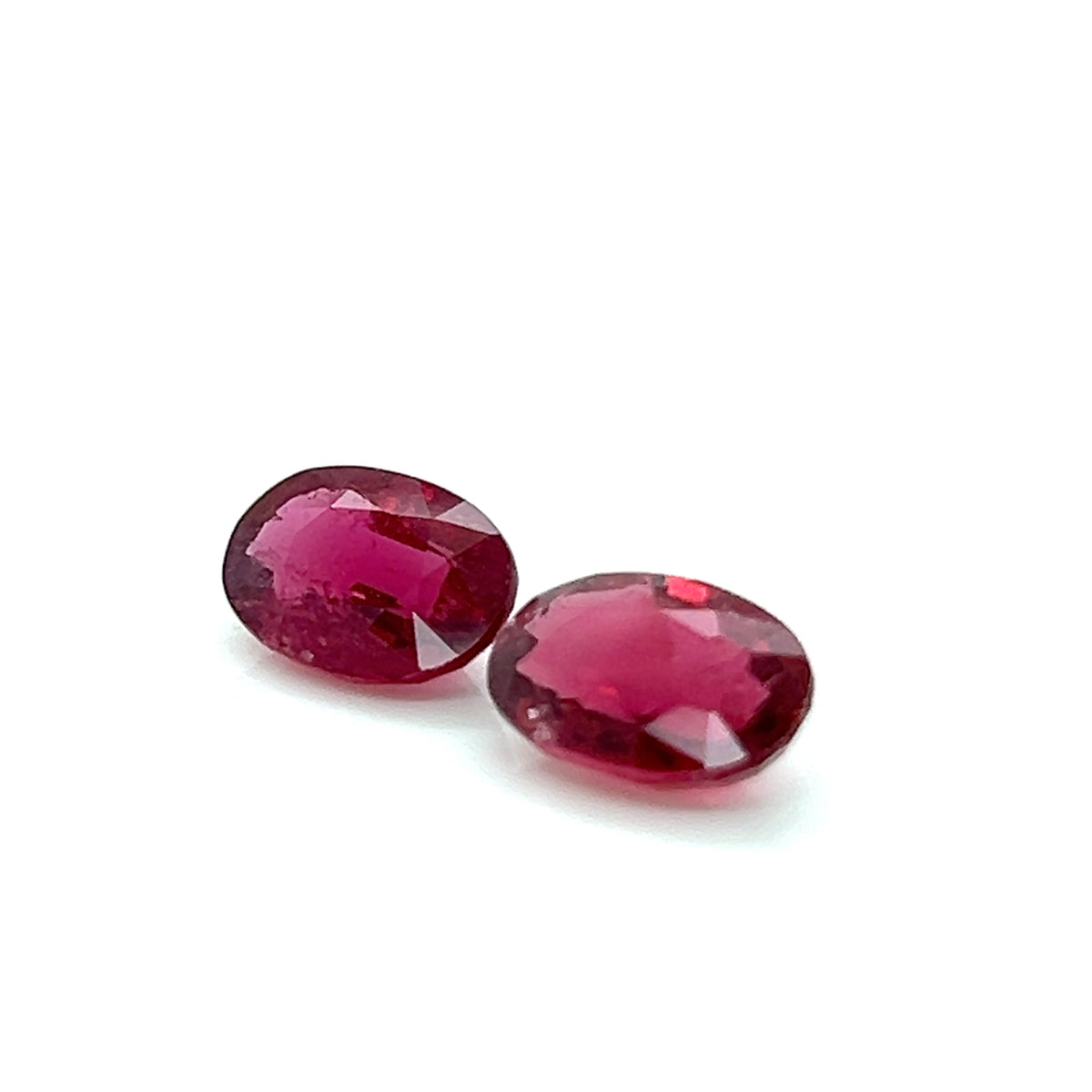 RUBELLITE OVAL
