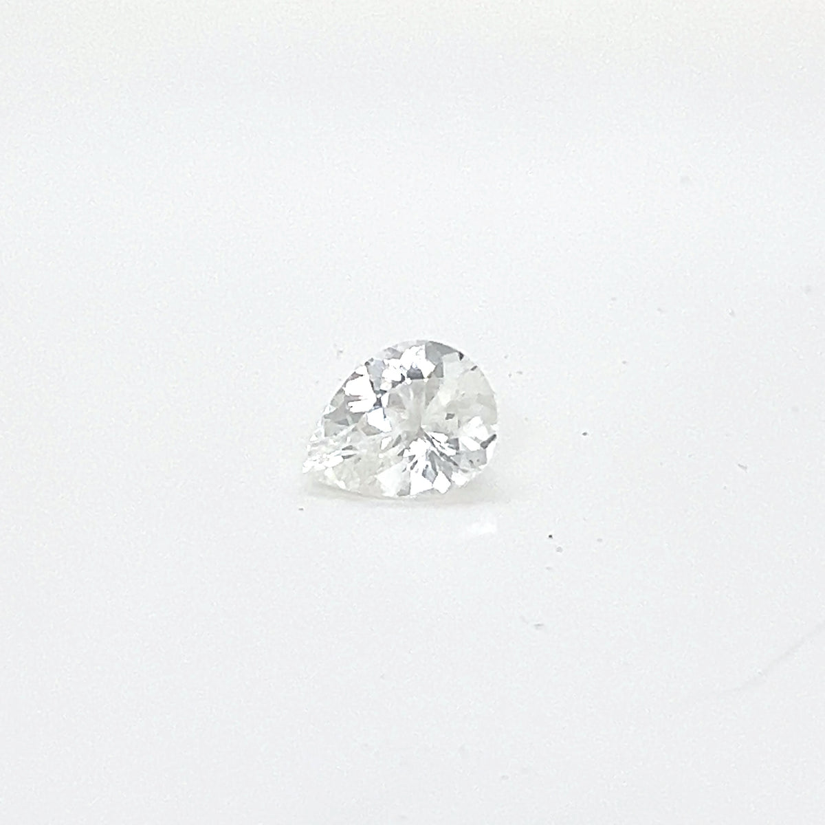 WHITE SAPPHIRE PEAR