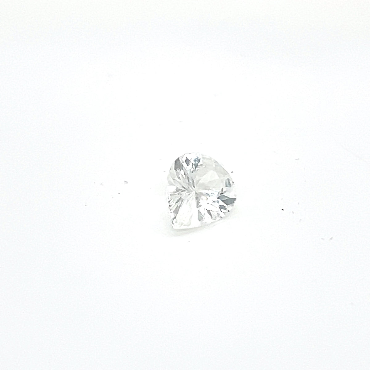 WHITE SAPPHIRE PEAR