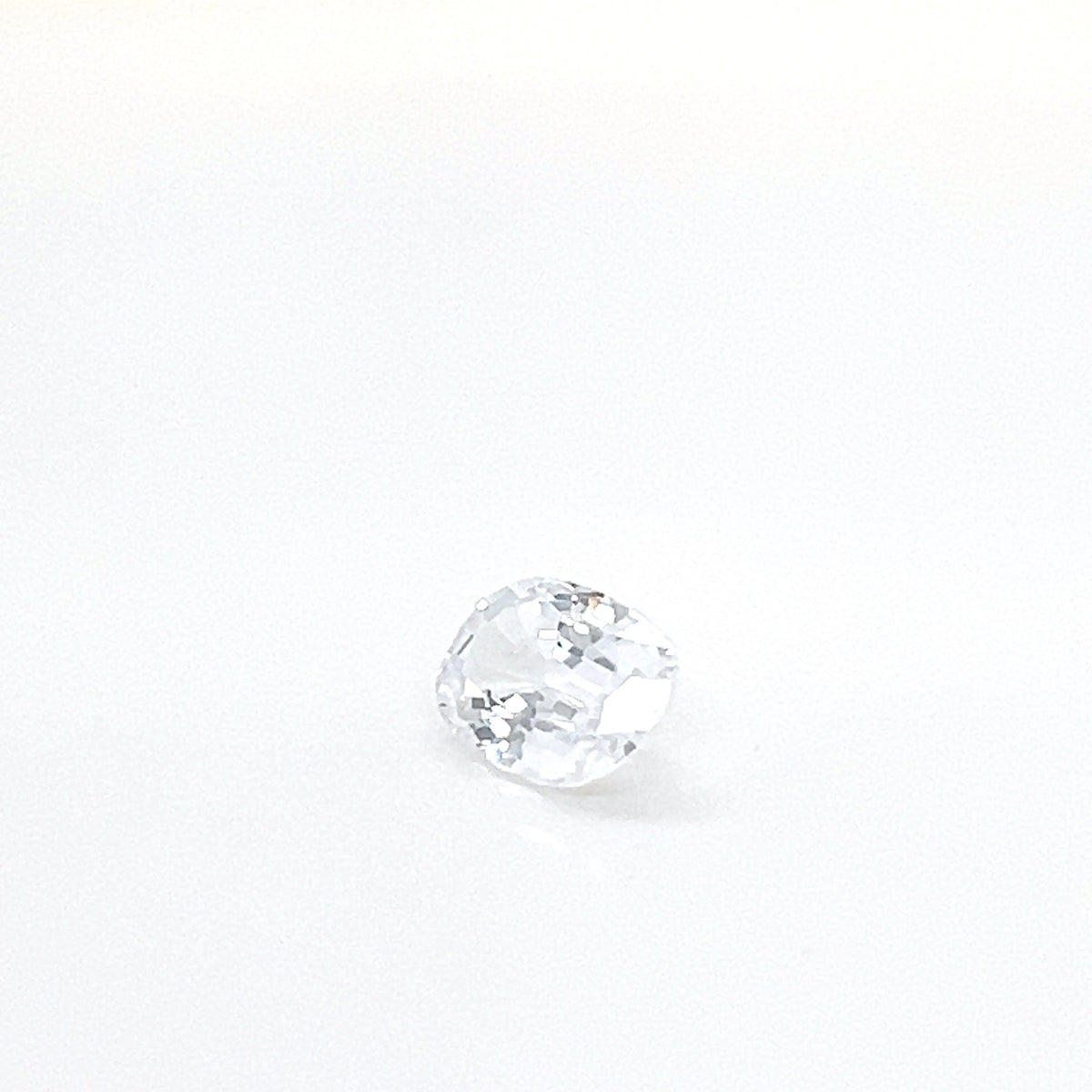 WHITE SAPPHIRE OVAL