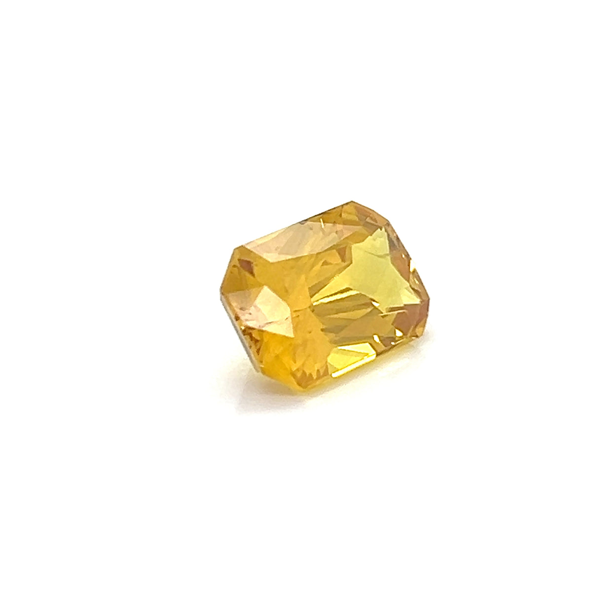 YELLOW SAPPHIRE RADIANT CUT