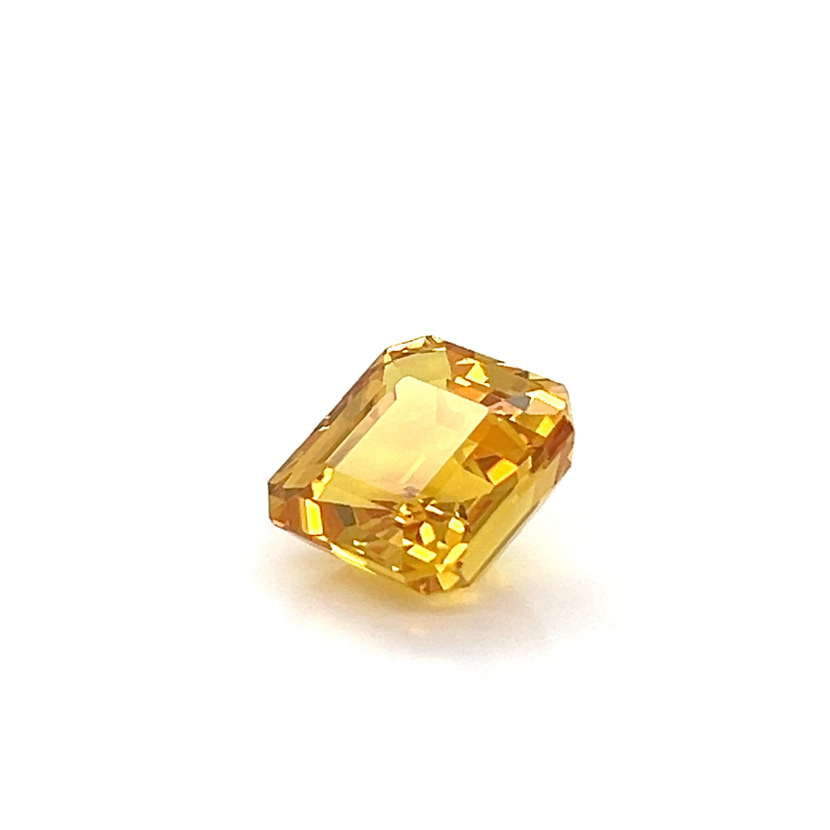 YELLOW SAPPHIRE EMERALD CUT